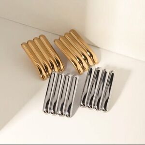 Elegant Gold and Silver Hair Clip Set